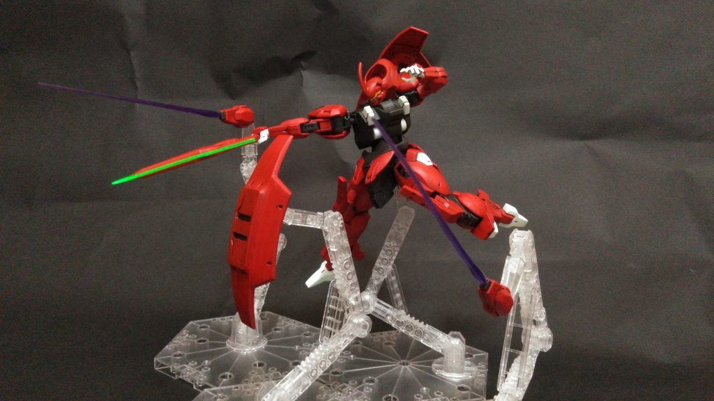 本気のグエル二期からはGUND-ARM搭載型ダリルバルデらしき、ガンダムシュバルゼッテなる白い機体も出てきそうですし、……買えたらいいですね（死魚目）