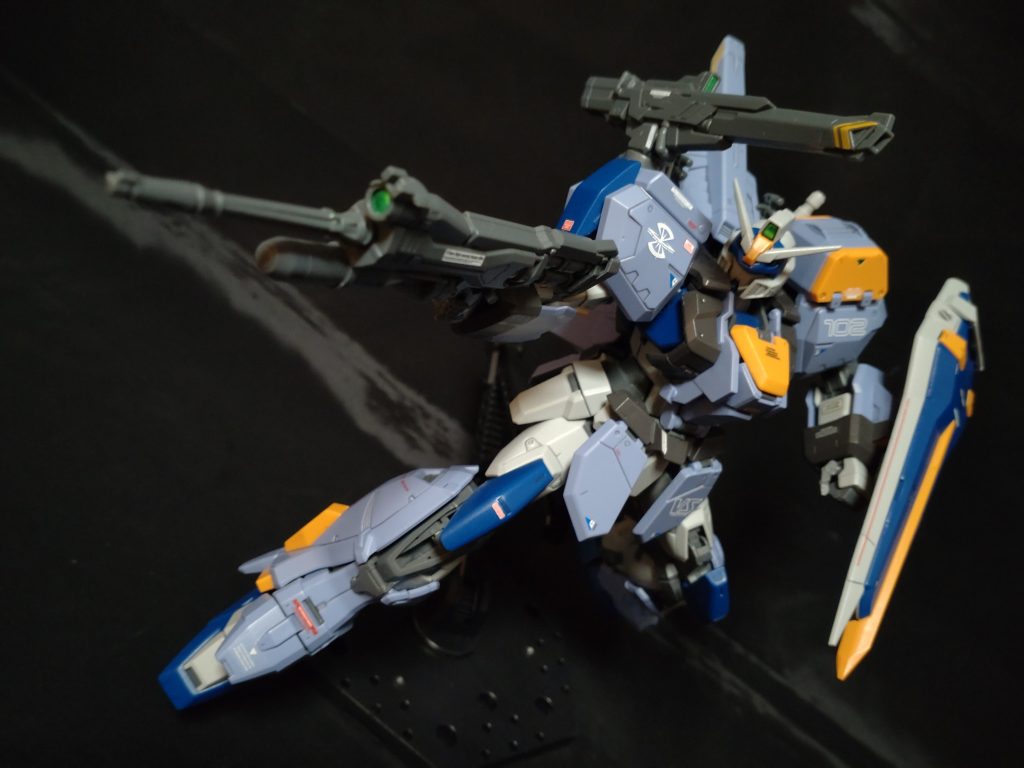 57mm高エネルギービームライフル175mmグレネードランチャー