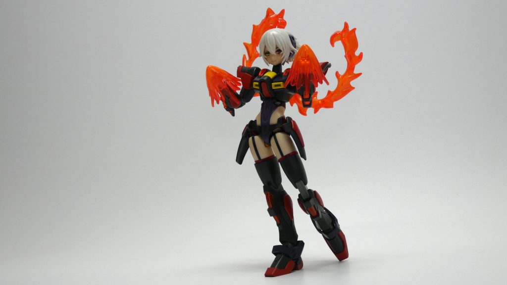 ただ、ビルドバーニングガンダムは武器類を所持していないシンプルな機体なので、その代わりにエフェクト類が豊富に入っています。