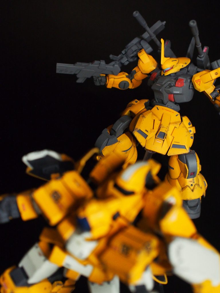 最後にジェノアスタイタス・エクステンドと。水星の魔女１期の学園モノ的世界観か、あるいはビルドシリーズで出てきそうなディランザでした。キットの出来が優秀過ぎて、ストレスなく完成まで漕ぎつけました。特に腕、足関節の接続方法が秀逸ですね。水星キットもまた作りたいし工事現場カラーのキットもまた作ってみたいと思います。以上、ご覧いただきありがとうございました！