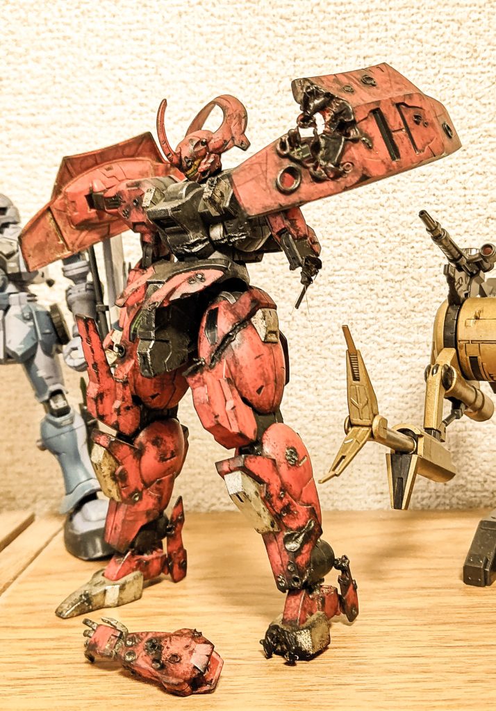 大破寸前くらいのつもりだったのですが、立たせてみたらまだ戦えそう。ヨシ！