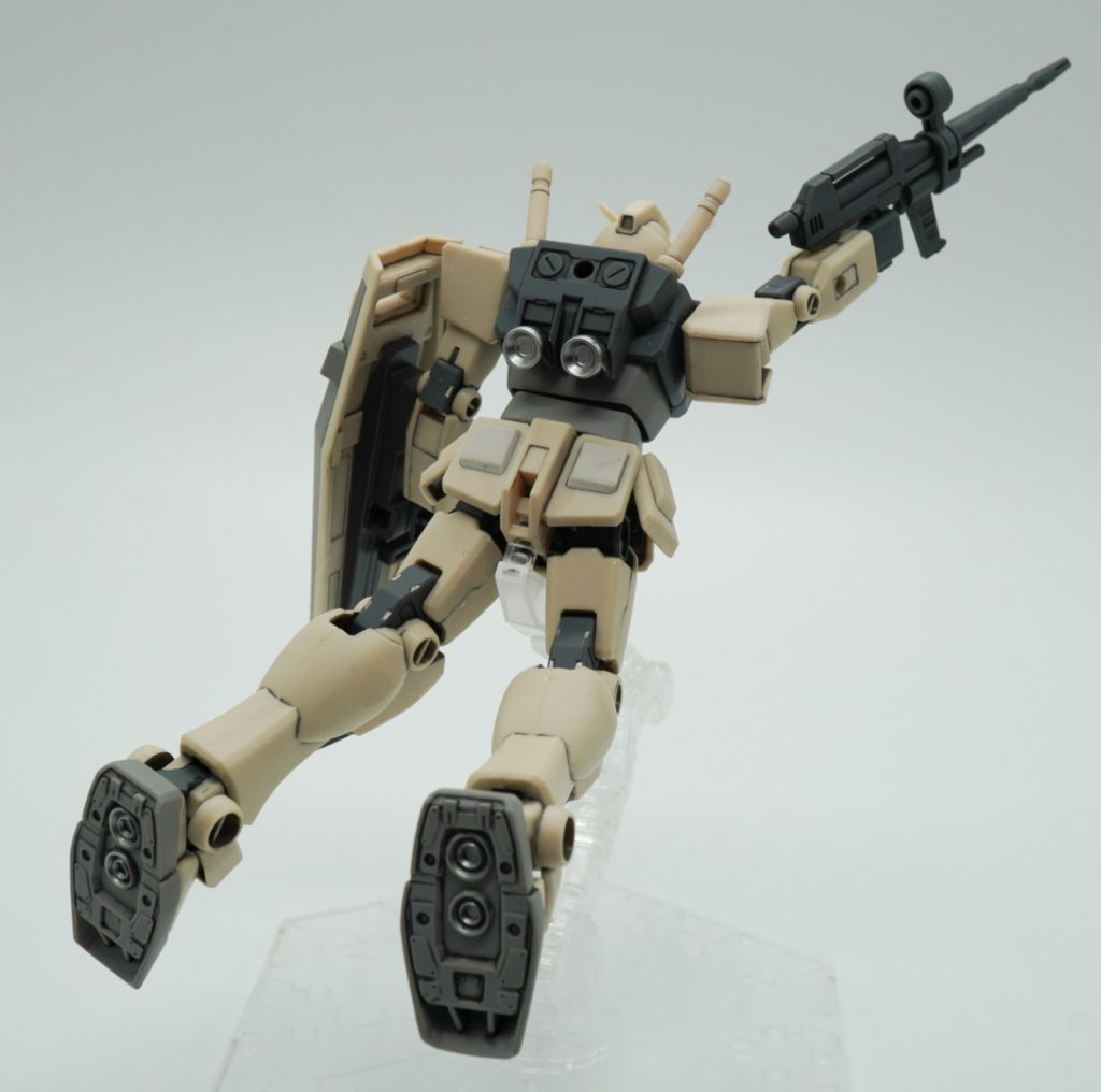 ランドセルバーニア部、足裏バーニア部は、スーパーファインシルバー、前後センサー部は、スーパーアイアンで、塗装。