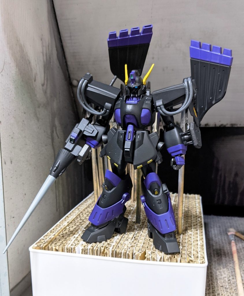 塗装直後。もう少し紫は赤みが強くても良かったかも知れません。