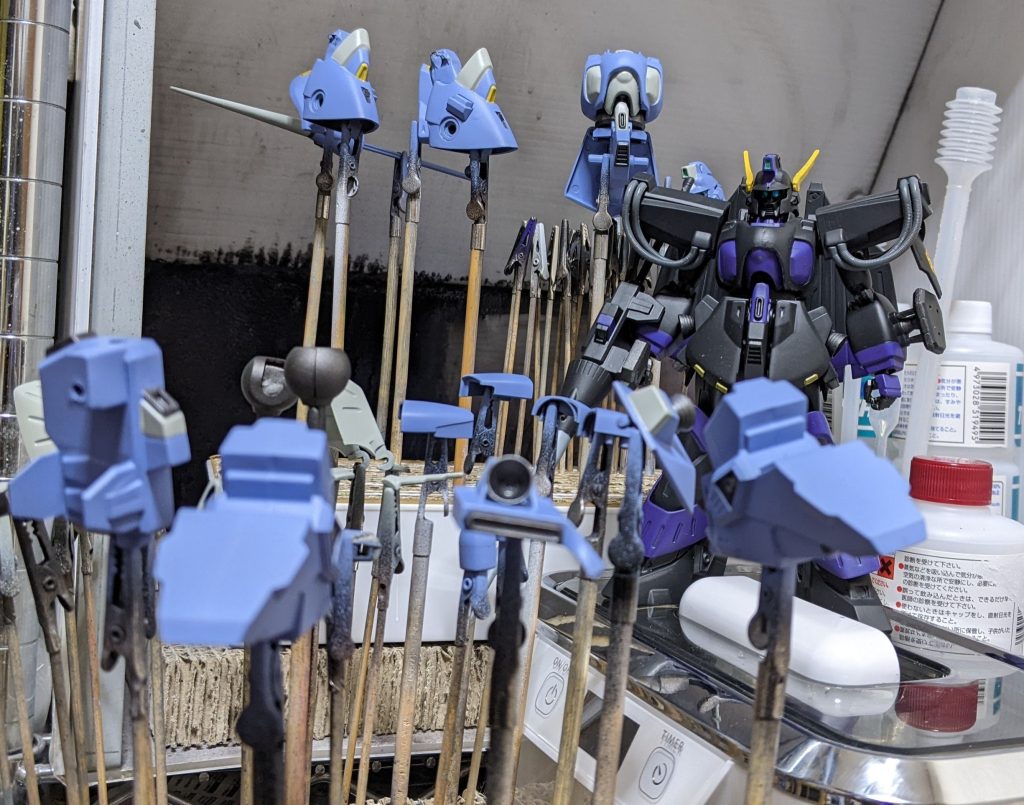 塗装中の様子。