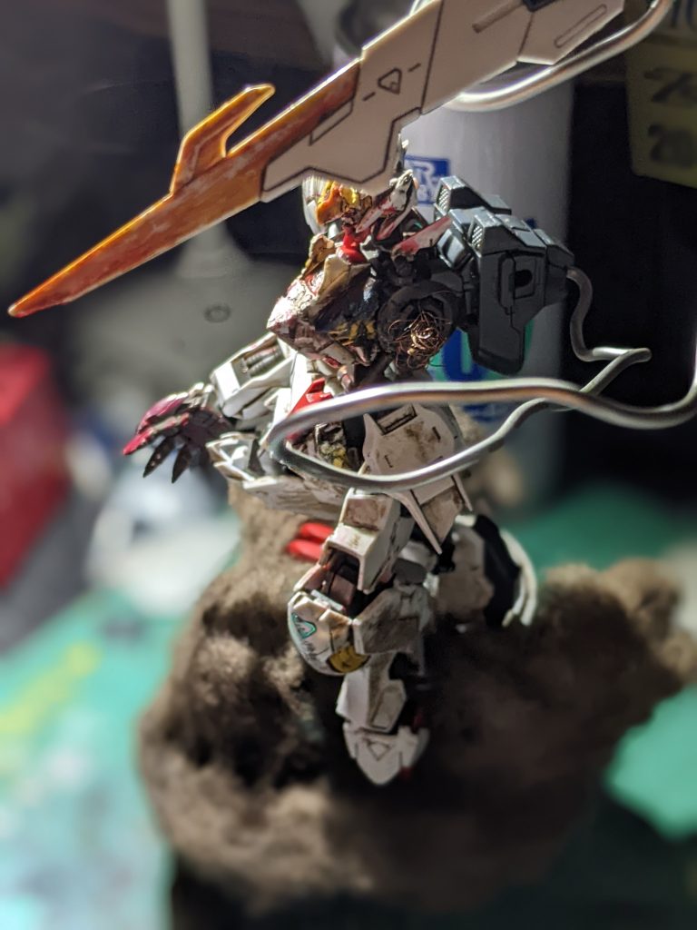 テイルブレードのこの野生感たまんないですよね！今回はテイルブレードの線は黒じゃないですが、ご了承ください。