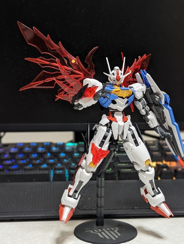 考案中つま先に爪付けたかったけど、諦めました。