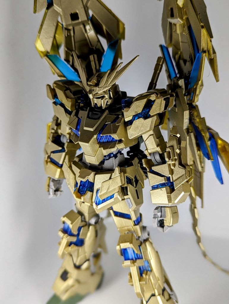 ユニコーンガンダム3号機フェネクス–2枚目/制作者：腹痛