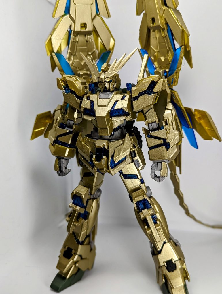 ユニコーンガンダム3号機フェネクス–4枚目/制作者：腹痛