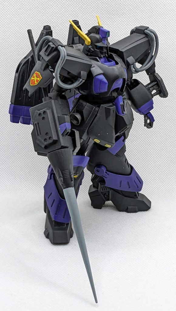 当初ショットランサーは少し短いかな?と思っていましたが、上半身の小型化によるバランス変更で相対的にちょうどいい感じになったと思ったので、ほぼ旧キットのまま仕上げています。