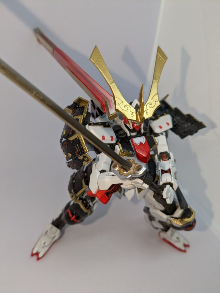 抜刀後の振り下ろし。一撃必殺二の太刀入らず。