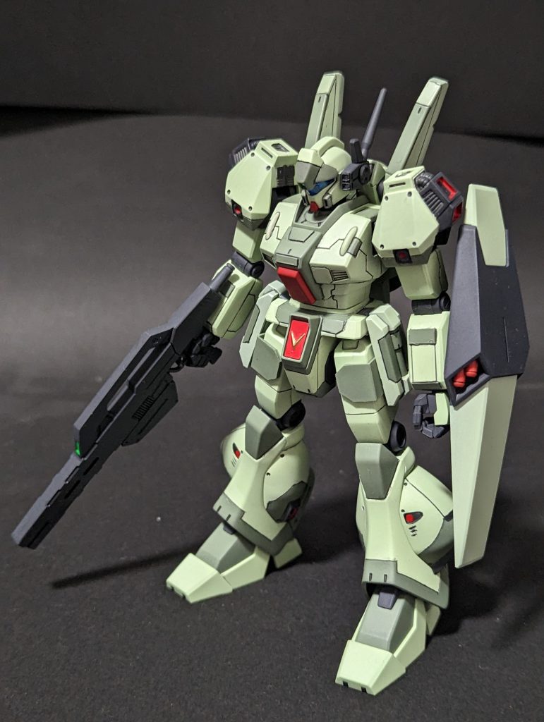 シールドは好みで選びました。