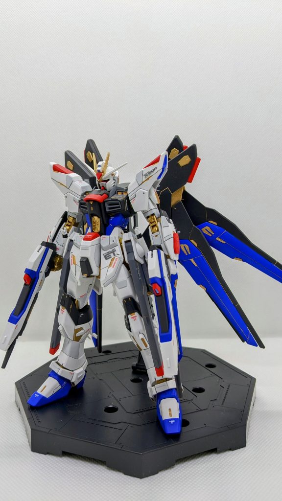 HGCE ストライクフリーダムガンダム–2枚目/制作者:スミ@レイルトレーサー