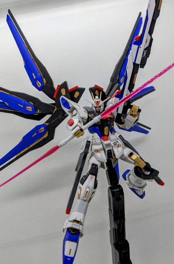 メタルビルドやEXVS2クロスブースト、各種グレードのガンプラなど参考になるものはたくさんあったのでいいとこ取りみたいな感じですね