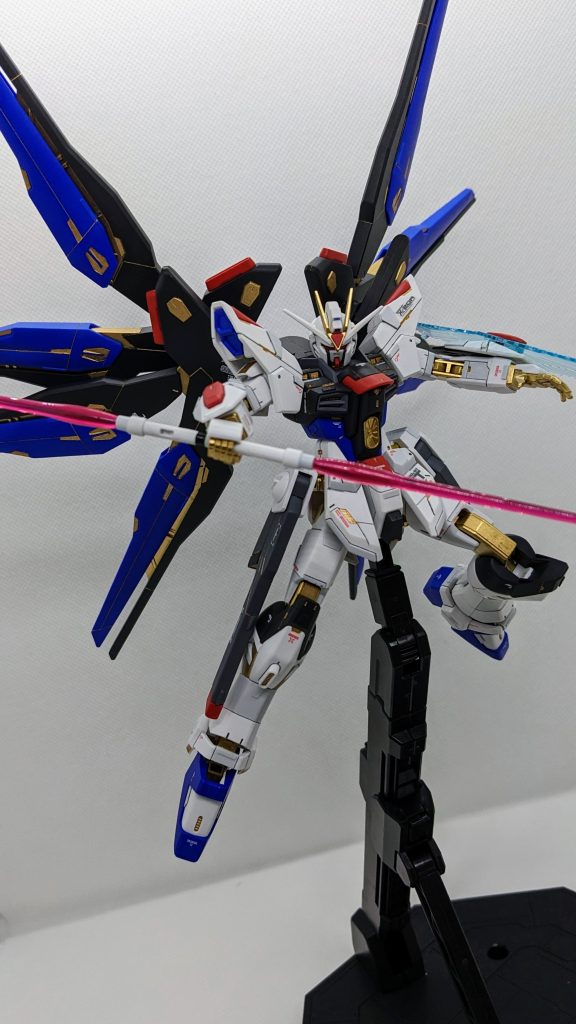HGCE ストライクフリーダムガンダム–4枚目/制作者:スミ@レイルトレーサー