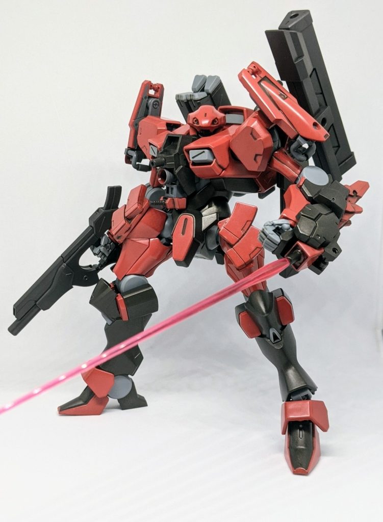 以上、ザウォート アーマメントオーダー[レッドランカー]でした。アーマードなヤツ第二弾として製作しましたがそれっぽい雰囲気は出せたと思うので満足しました、ヘヴィも素のザウォート同様カスタムし易い機体なので個人的にはかなりオススメなキットです。