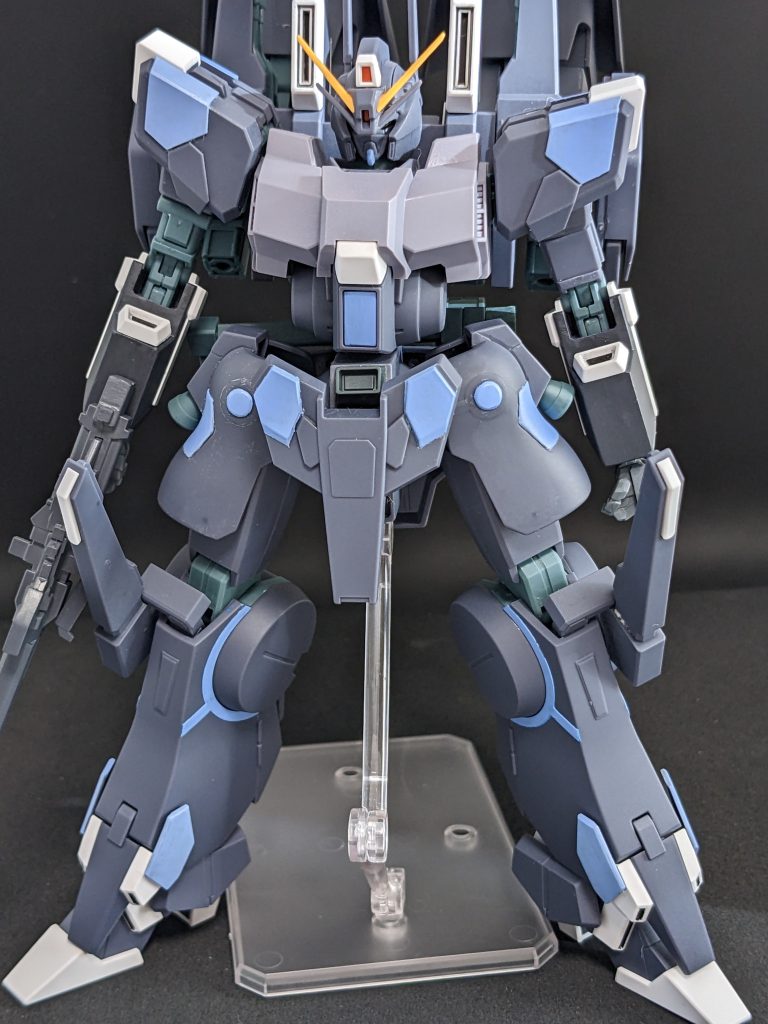 黒バックで１枚丸いモールドの処理がとてつもなく大変ですよね。ここは精度を高めつつできそうな加工方法を模索せねばならないと感じます。 