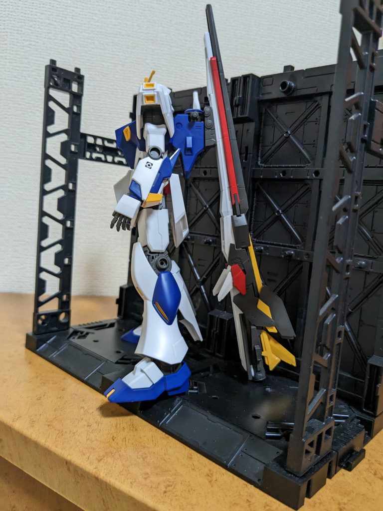 【EＧ】RXー９３ffνガンダム＆【HG】ブースターベッド–3枚目/制作者：まっちゃん