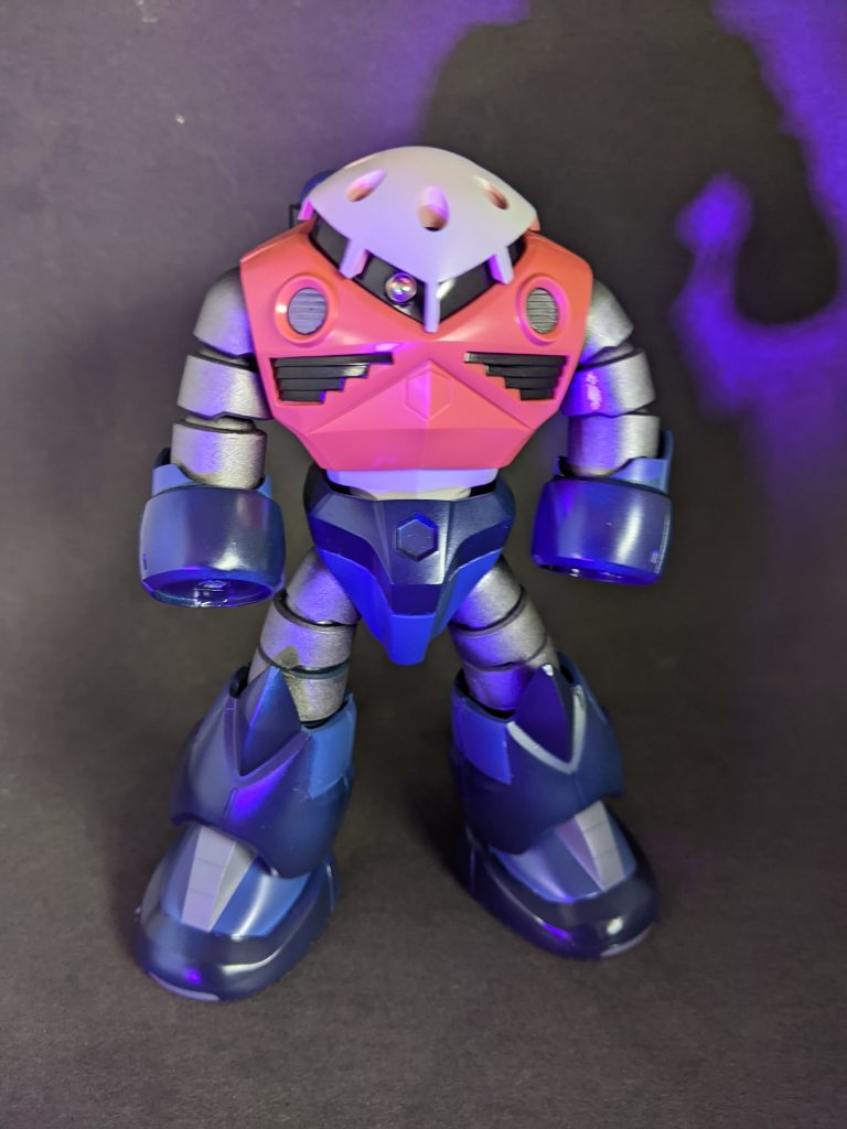 胴体部分は最後に合わせ目消して、マスキングしてサフからの塗装を行いました。