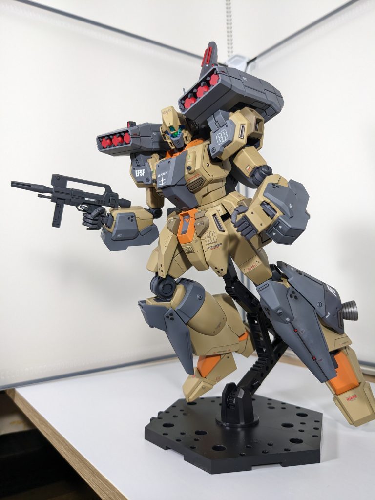 なかなかポージングが難しいです!