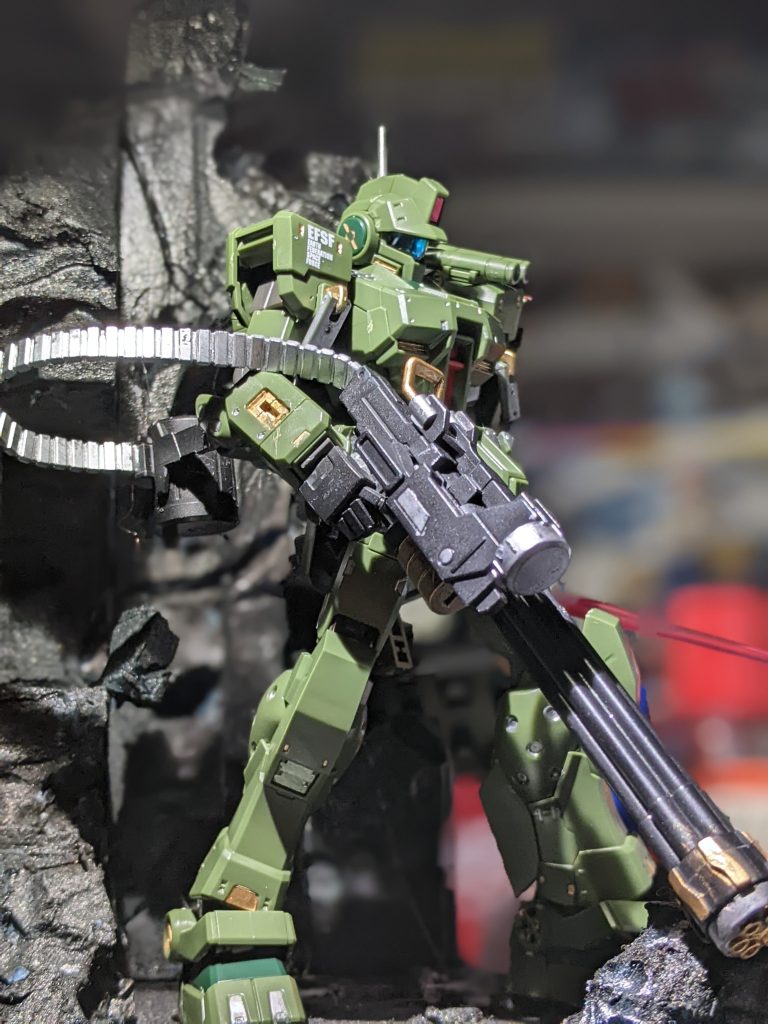 ショートガトリング+ベルト給弾。「蜂の巣にしてやるぜ。」