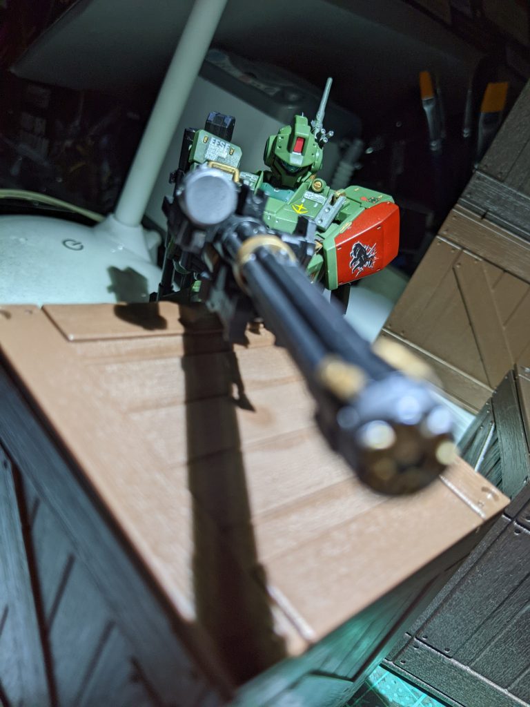 ジャイアントガトリング「………排除する。」