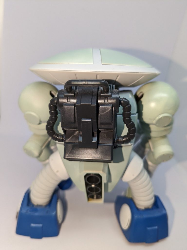 基本ほぼ無改造ですが格好いい後ろ姿です。