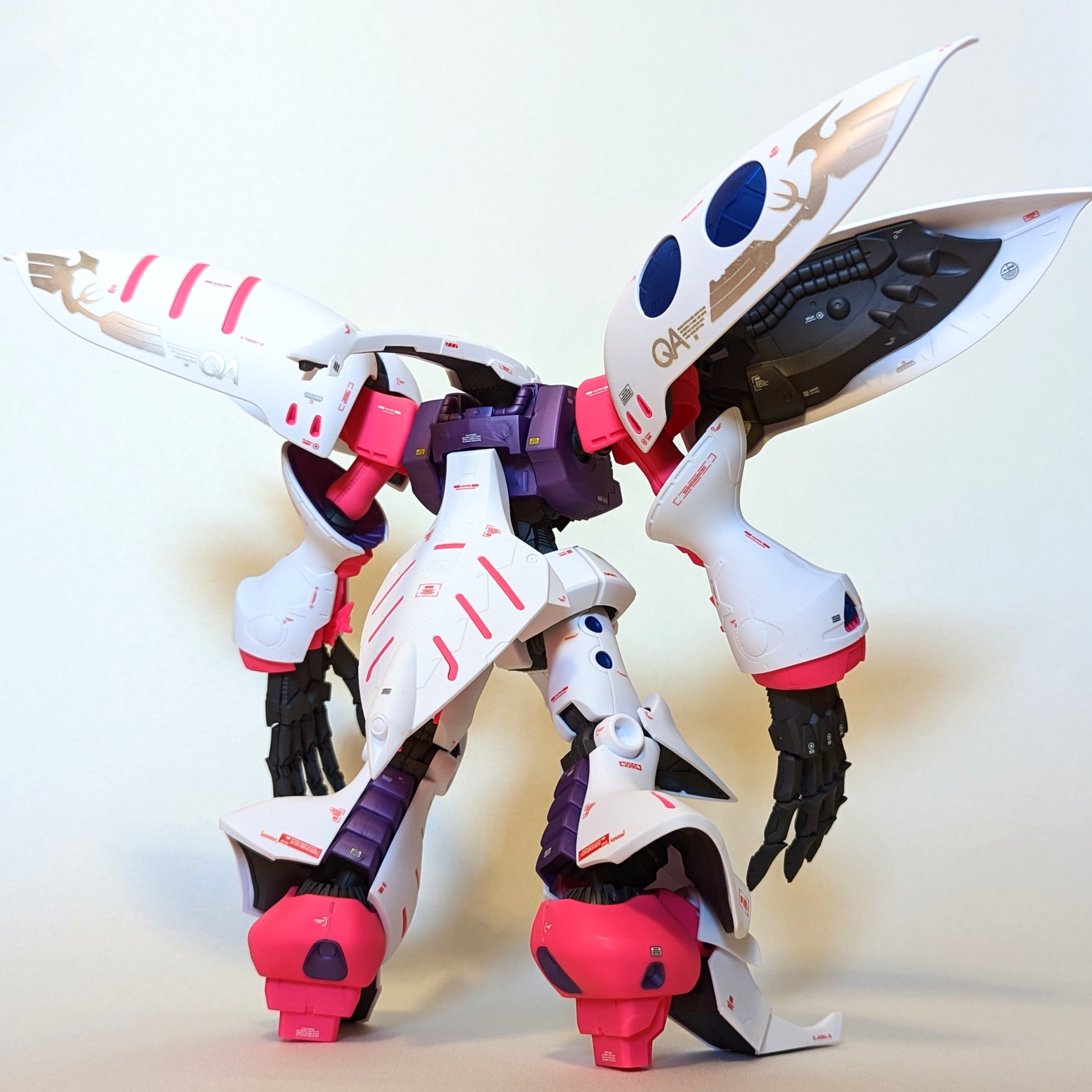 MG 1/100 キュベレイ・アンベリール｜ands.plastic+さんのガンプラ作品