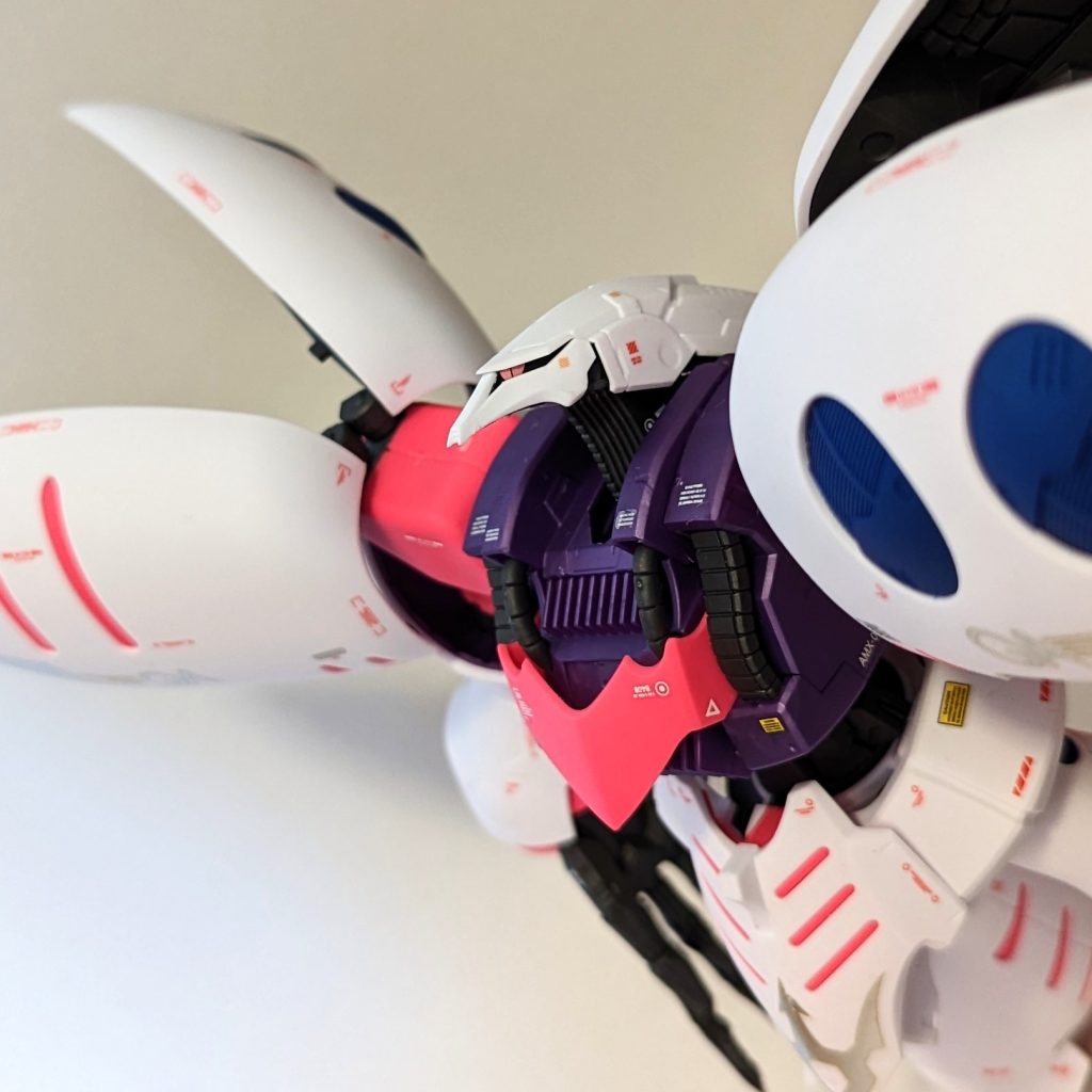 MG 1/100 キュベレイ・アンベリール おまけ飛行イメージ。