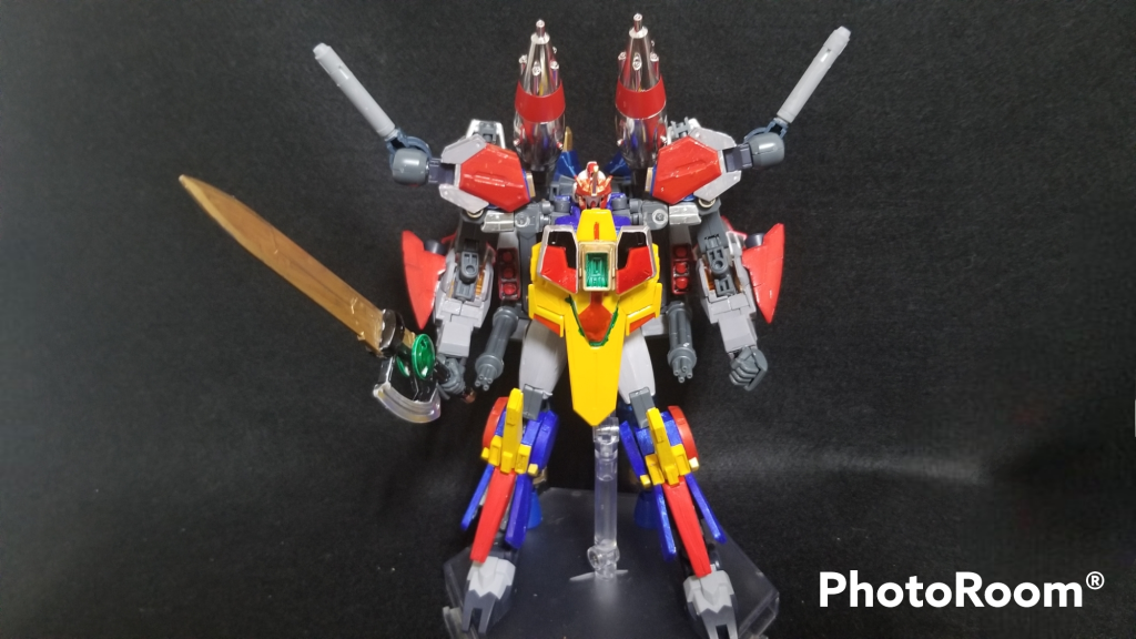 超合体機動戦士グロリアス・パワフルサポートアームズ3機が合体した姿。