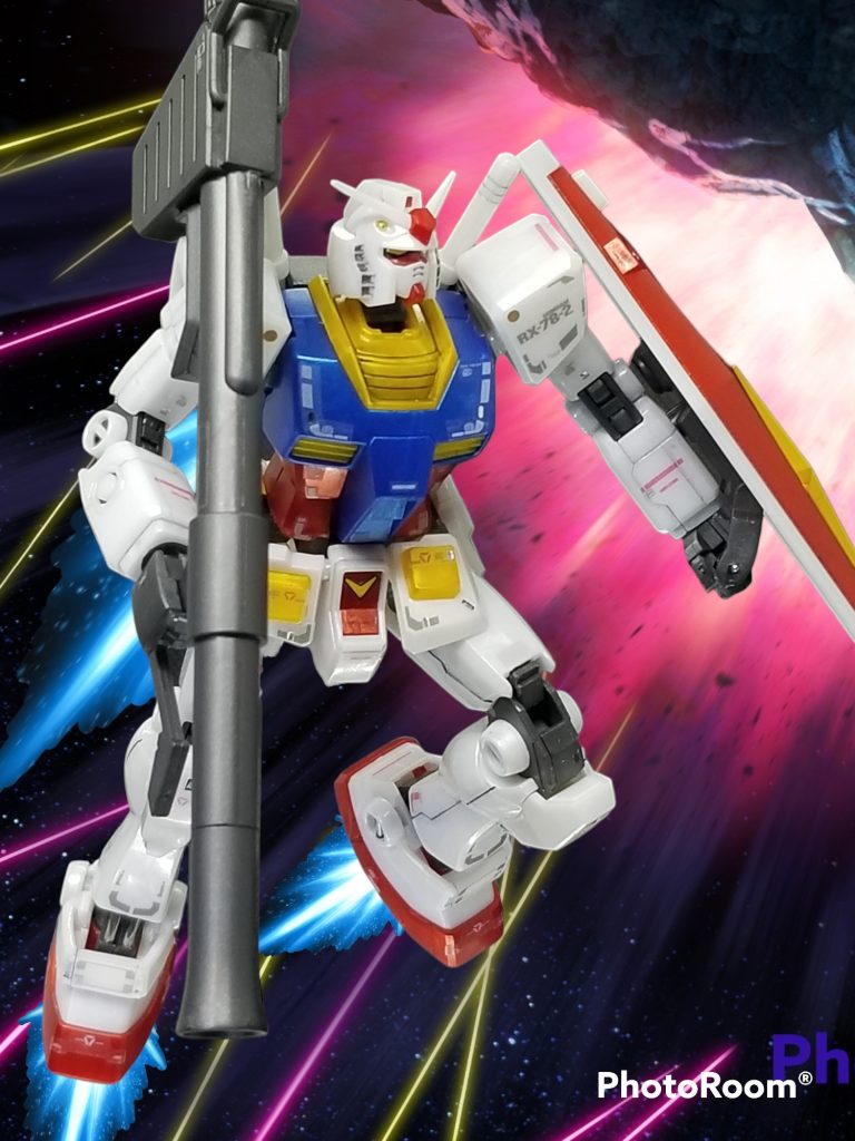 ④ハイパーバズーカ装備で出撃！画像加工でリアリティー出してみました。バズーカ肩載せも然り❗いい時代になったもんだ～😁