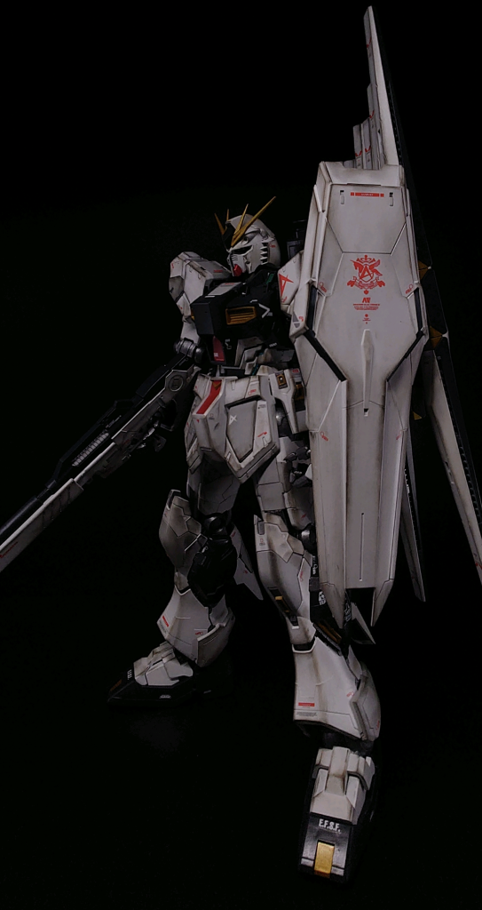 νガンダム–3枚目/制作者：Orz