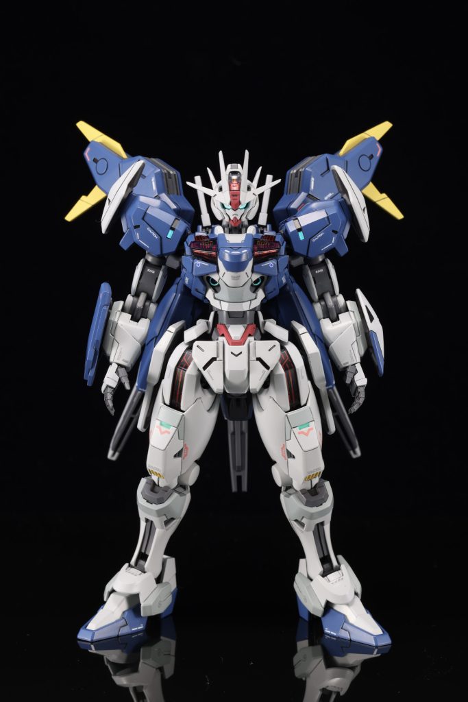 全塗装しデカール(水星の魔女①)を貼りセミグロスでトップコートしました。