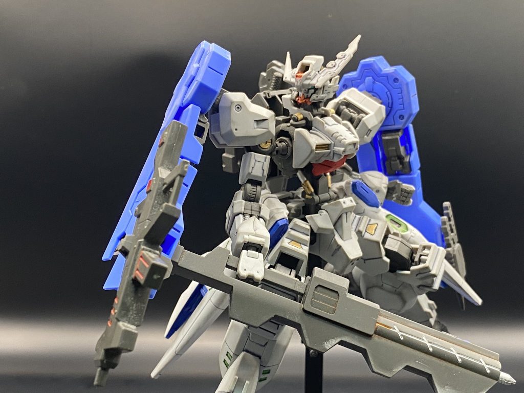 バスタードチョッパーは火薬式ダインスレイヴでパイルバンカーとして機能するのが最高すぎるんですよね…