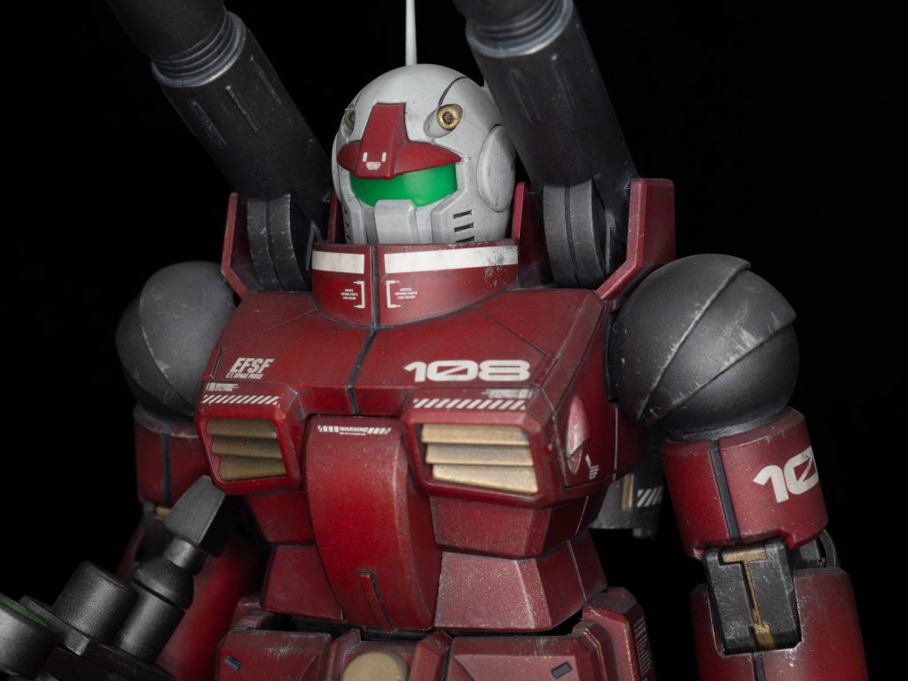 カイさん機にしたかったので、108と書いてあるデカールを探しにいきました。あるもんですね…