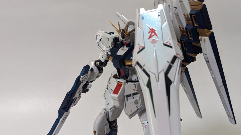 RG νガンダム–2枚目/制作者：シュウ