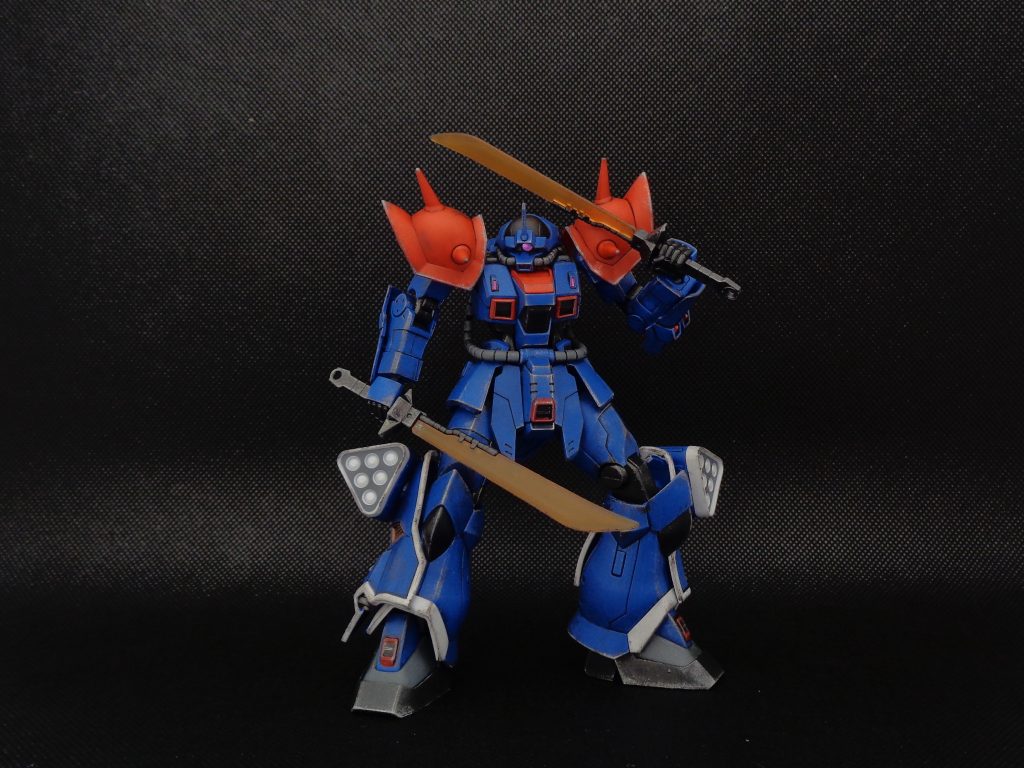 汚しを入れる際袖のパーツが割れてしまいましたウェザリングは楽しいですが難しいですね。もっと練習していきますありがとうございました