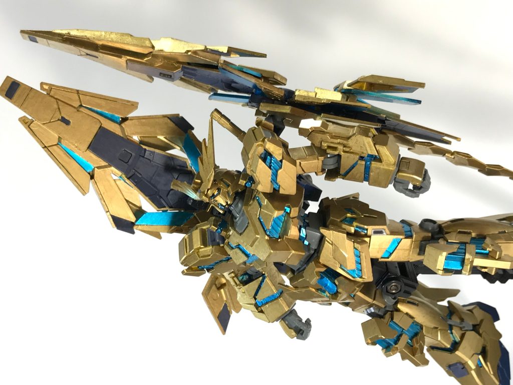 HG ユニコーンガンダム3号機フェネクス(デストロイモード)–3枚目/制作者：Hammer Smith