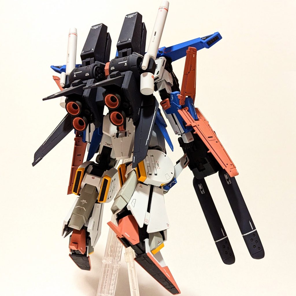 MG 1/100 FAZZ Ver.Ka 背面②ZZよりランチャーの銃口太めなのが良いです🤤