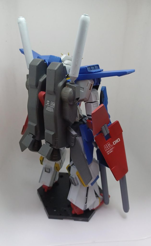 バックショット。敢えてのデカール類は少なめです。