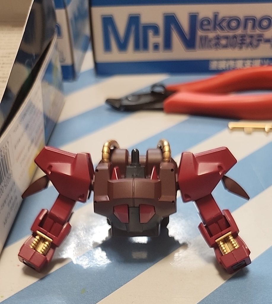 この時点でガルバルディβと同じ色だと気付いた