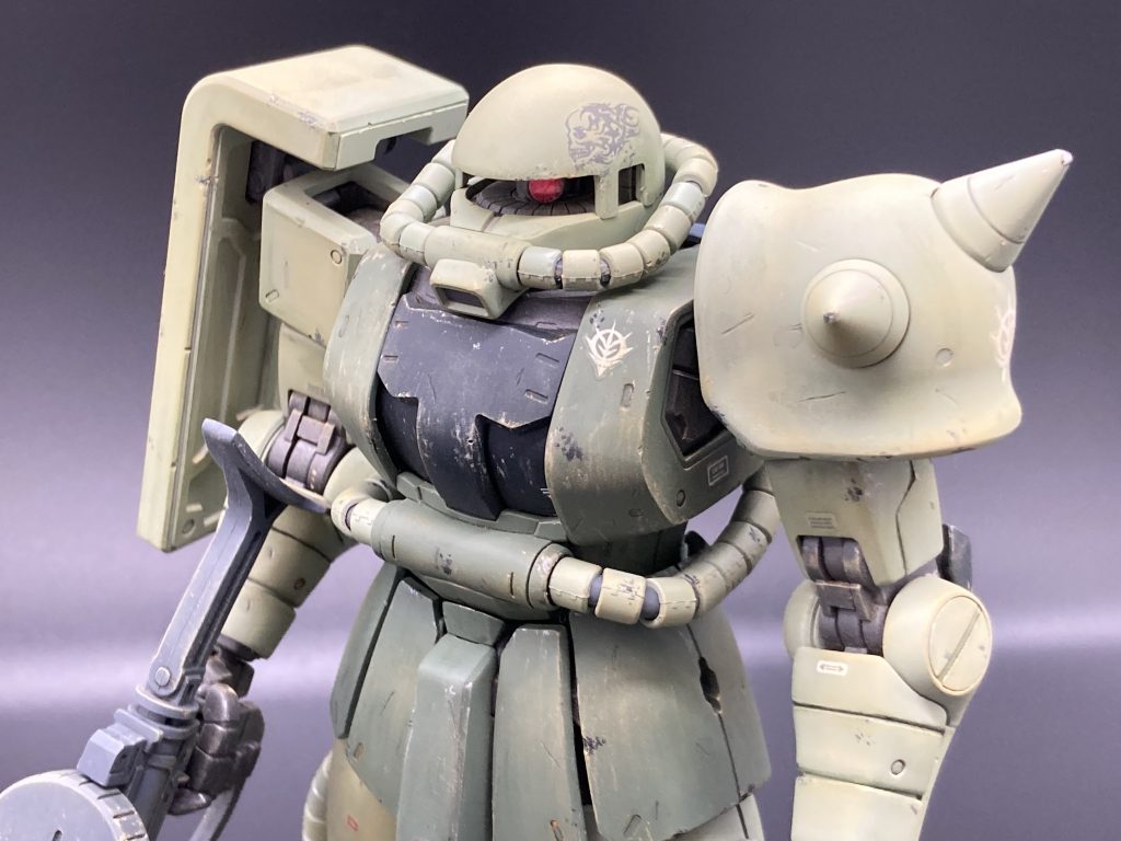 以上になります。ケロロ軍曹からガンダムにハマり、小学生の頃に初めて購入したMGがver.2.0のザクでした。思い出補正もありますが、このver.2.0のプロポーションのザクが自分の中で一番好みです。ご覧くださりありがとうございました。