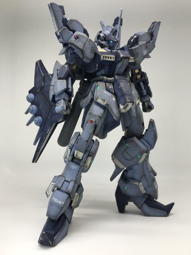 実は私…この機体…よく知りません😅ガンダム外伝?やバトオペ2などのゲームに登場した機体っぽいですねなんかMSって言うよりスパロボ主人公機体です…カッコいい!😭