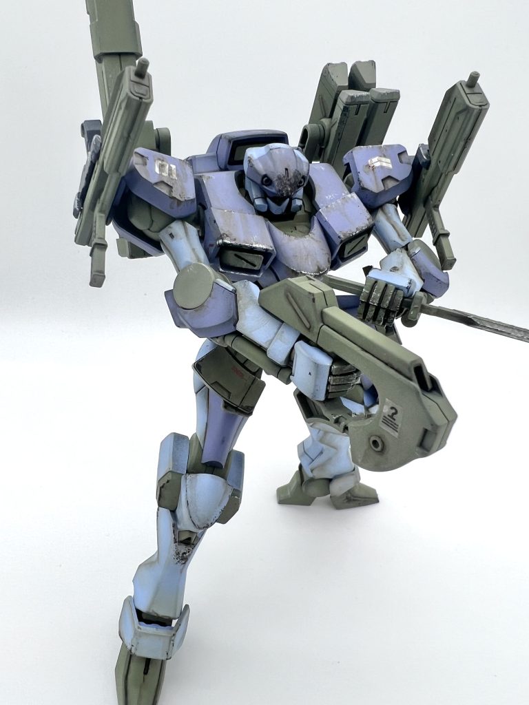 地上での運用が多そうなので、ウェザリングマスターのAで土汚れを再現したかったのですが、ちょっと弱かったようです。