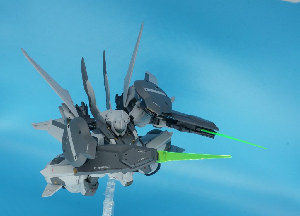 持ち替え無しで近接戦へ