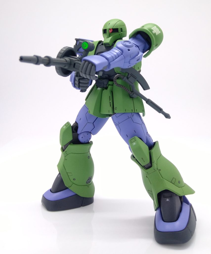 旧ザクといえば専用マシンガン！HGUCから拝借です。ご覧いただきありがとうございました。