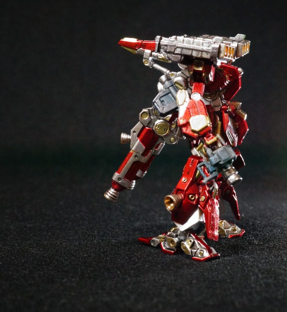 ●フラッグシップのスタークジェガンに搭載されている特別装備は、肩の大型3連ミサイルポッド搭載されるミサイルが、クラスターミサイルの「ジェリコ」であること。