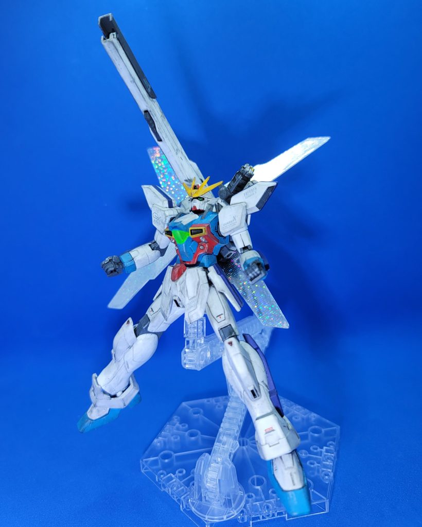 マイクロウェーブ、来る!サテライトキャノンは発射前のこの構えがカッコよくて好きリフレクター4枚のうちに2枚が根元部分がエナメル割れしてたせいで何度も修理する羽目になりましたそのせいで今でも少々ポーズ取らせにくいです