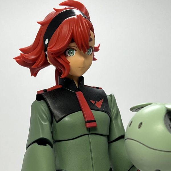 スレッタ(通常制服)