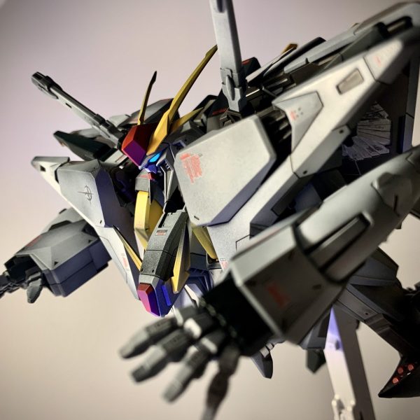 rx-105 クスィーガンダム