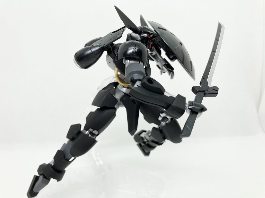 武器の刀はm.s.gのサムライマスターソードを使用してます